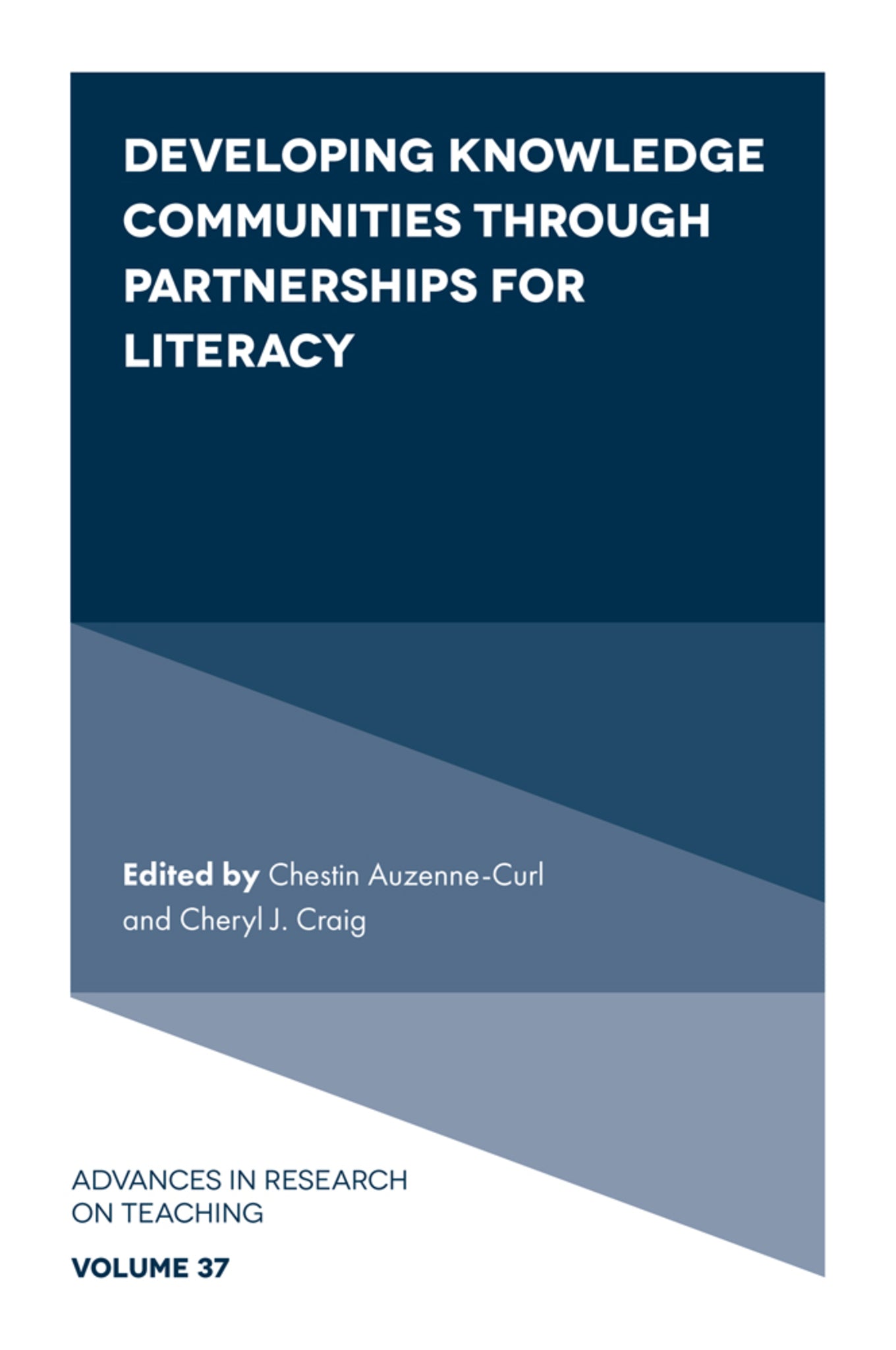 Cover image for Developing Knowledge Communities through Partnerships for Literacy ISBN 9781839822674